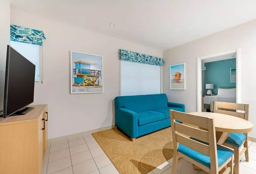 سوئیت 2 خوابه, Hilton Vacation Club Crescent On South Beach Miami