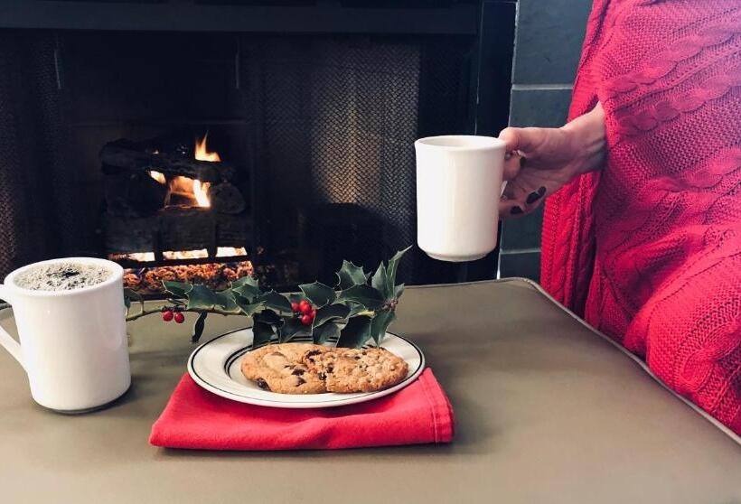 جناح ذو إطلالة, La Conner Channel Lodge