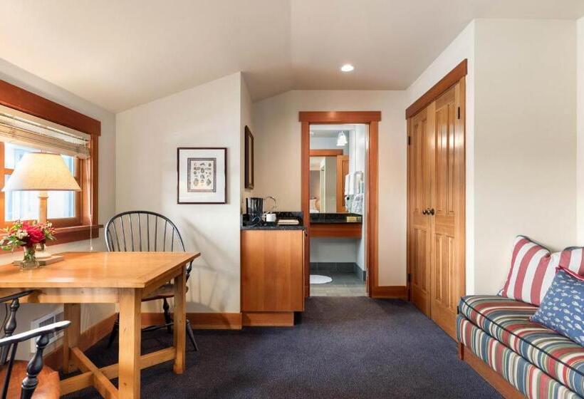 جناح ذو إطلالة, La Conner Channel Lodge