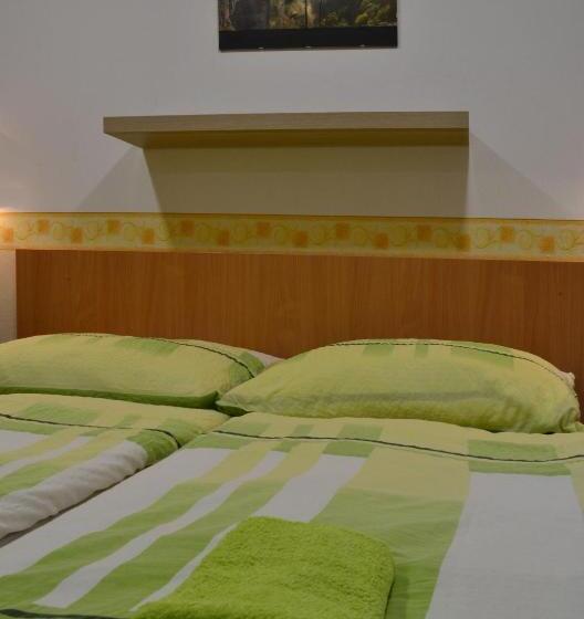 Номер Стандарт, Hostel Děčín Na Skřivánce