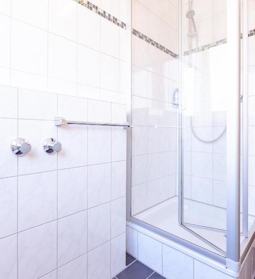 Кровать в Общей Комнате, Brauhotel Bonn