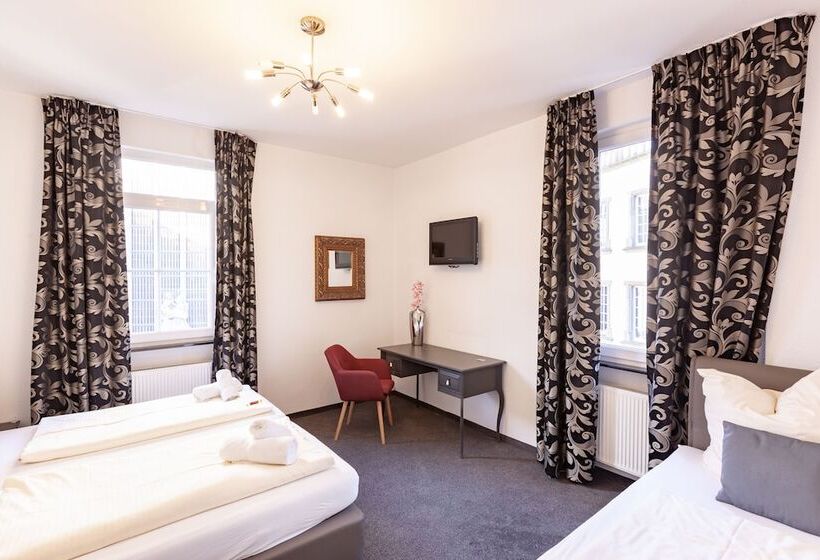 スタンダードトリプルルーム, Brauhotel Bonn