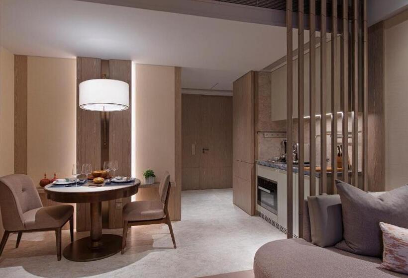 استودیوی استاندارد, K11 Artus