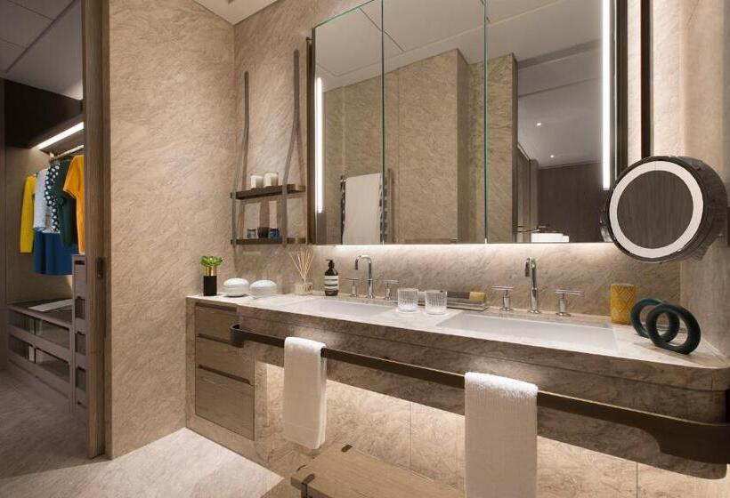 اتاق استاندارد پلاس, K11 Artus