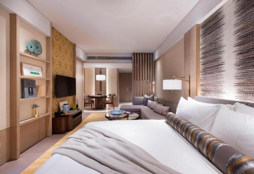 استودیوی استاندارد, K11 Artus