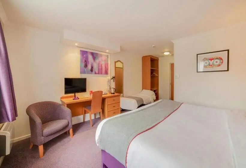 ファミリールーム, Lakeside Haydock Hotel, St Helens