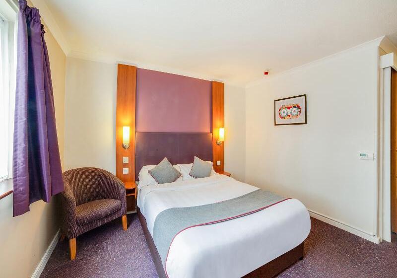 스탠다드 룸, Lakeside Haydock Hotel, St Helens