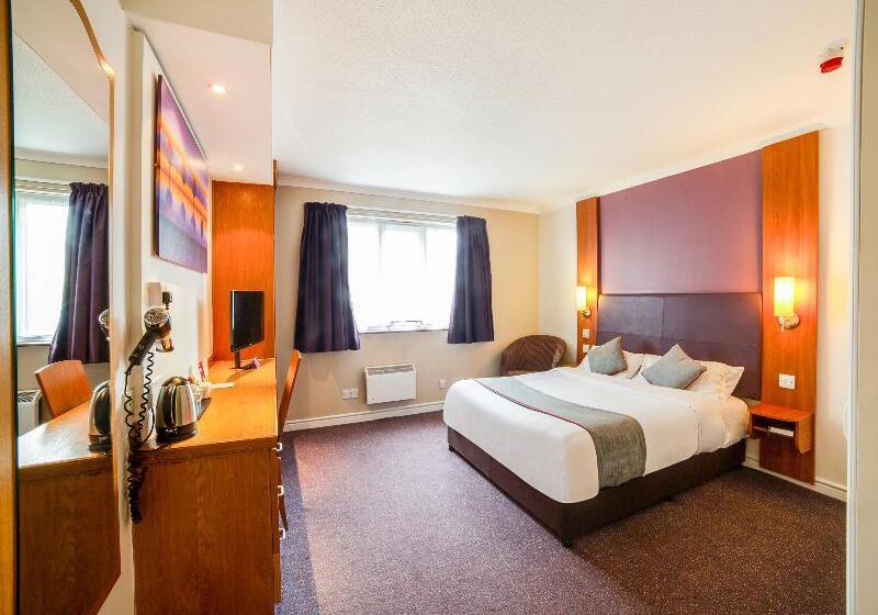 스탠다드 룸, Lakeside Haydock Hotel, St Helens