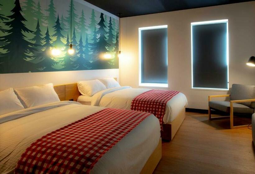 디럭스 룸, Raven Inn Whitehorse