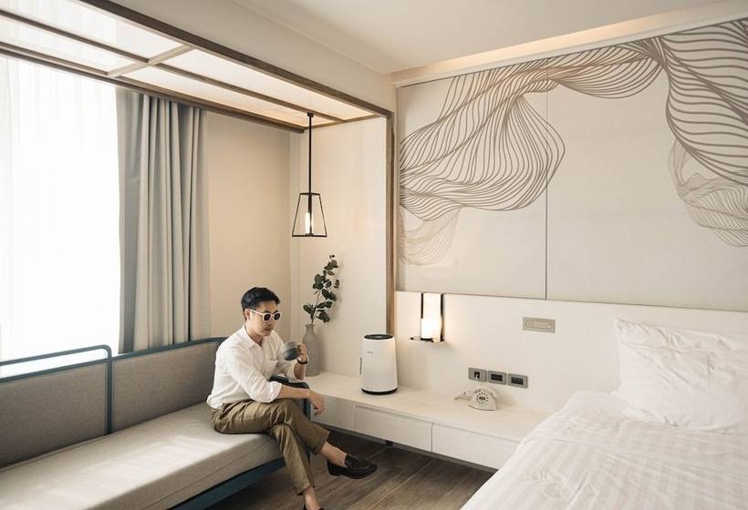 标准间, Syn Boutique