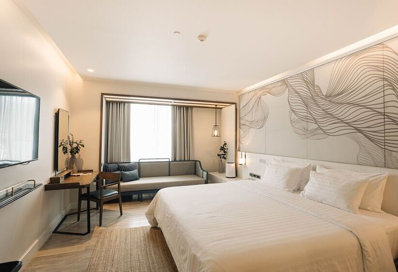 Номер Стандарт Вид на Бассейн, Syn Boutique