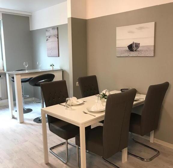 Апартаменты 1 Спальня, U. + Apartments