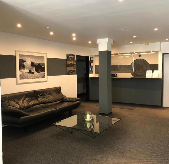 스탠다드 발코니 룸, U. + Apartments