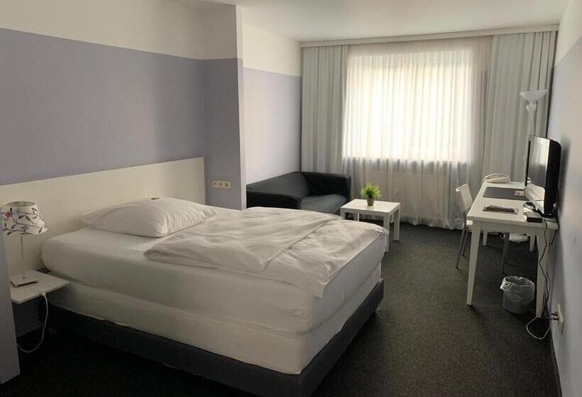 스탠다드 싱글 룸, U. + Apartments