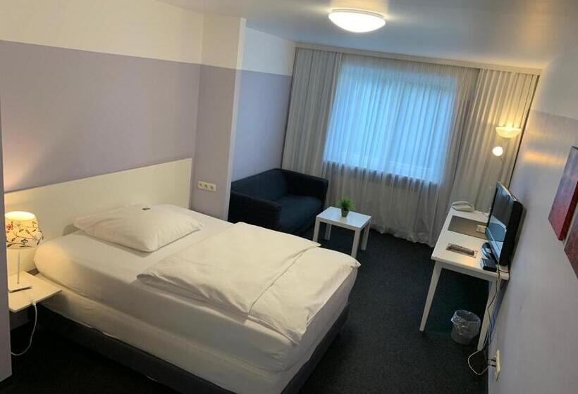 스탠다드 싱글 룸, U. + Apartments