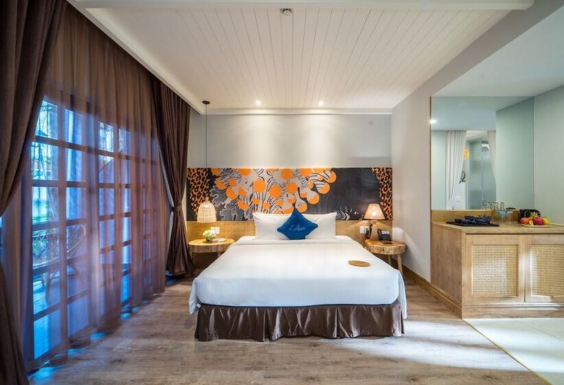 اتاق لوکس با چشمانداز باغ, L'azure Resort And Spa