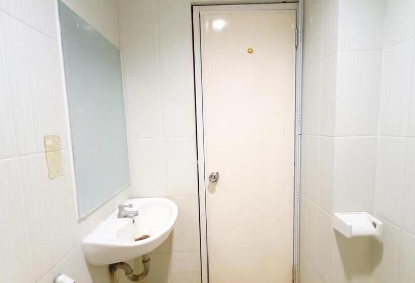 غرفة قياسية, Reddoorz At Rids Hotel Manado