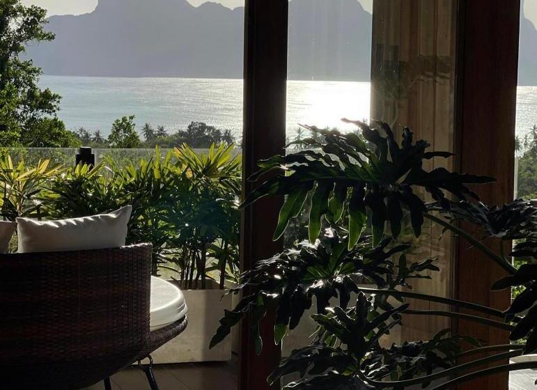 بانگلوی لوکس, Ahana Resort El Nido