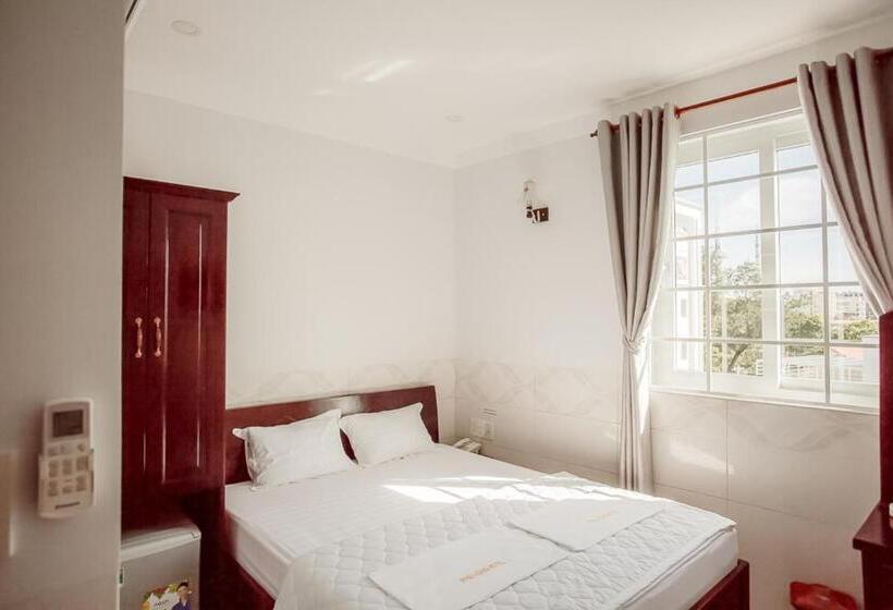 اتاق استاندارد, Phu Hong