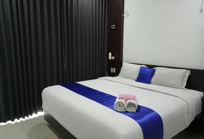 Suite Executivă, Puri Maju