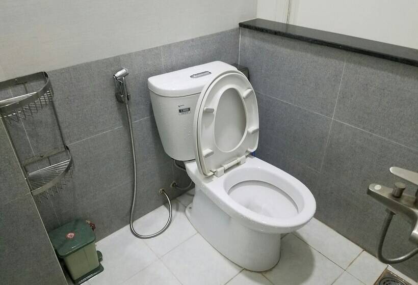 تختخواب در اتاق مشترک, Natural House Hostel