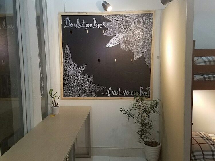 تختخواب در اتاق مشترک, Natural House Hostel