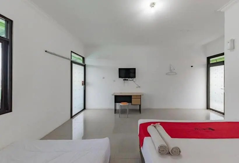 ファミリールーム, Reddoorz Resort Syariah @ Jaya Tirta Abadi