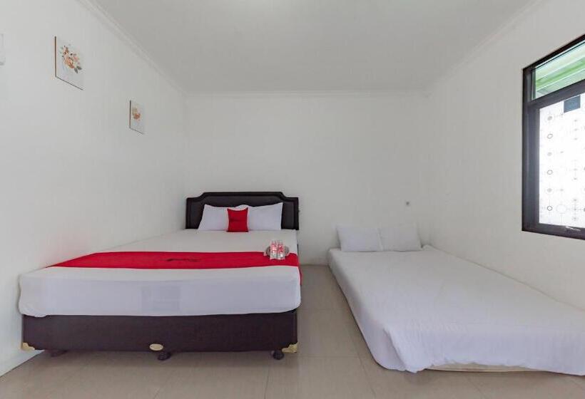 Семейный Номер, Reddoorz Resort Syariah @ Jaya Tirta Abadi