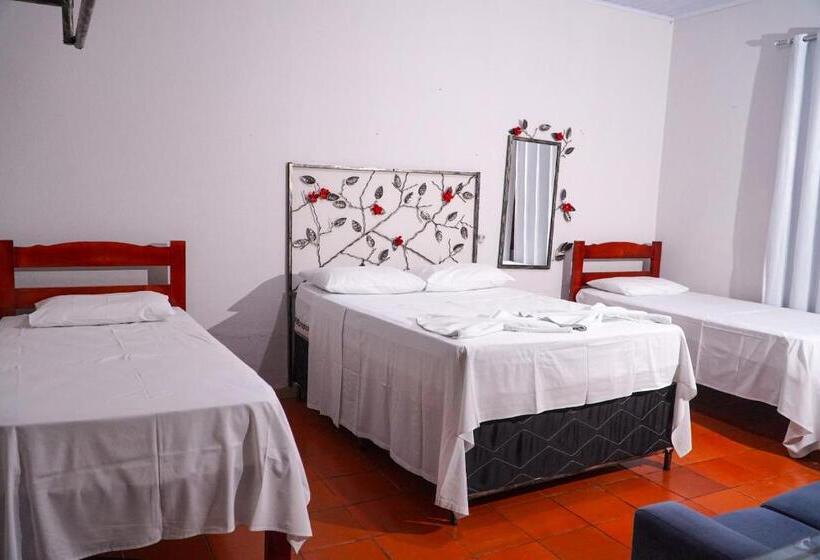 غرفة عائلية, Pousada Sol De Verão