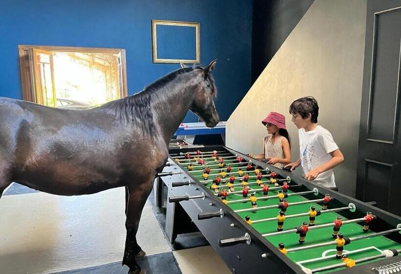 غرفة عائلية, Strip Center Suites By Casona Lo Aguirre