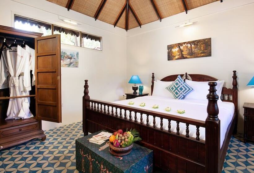 خانه 1 خوابه, Mane Family Vacation