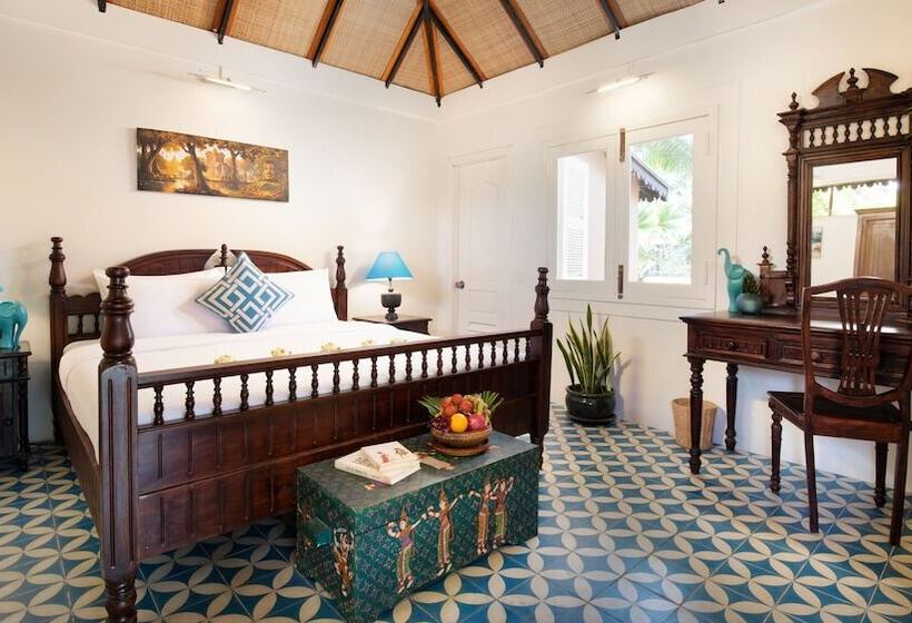 خانه 1 خوابه, Mane Family Vacation