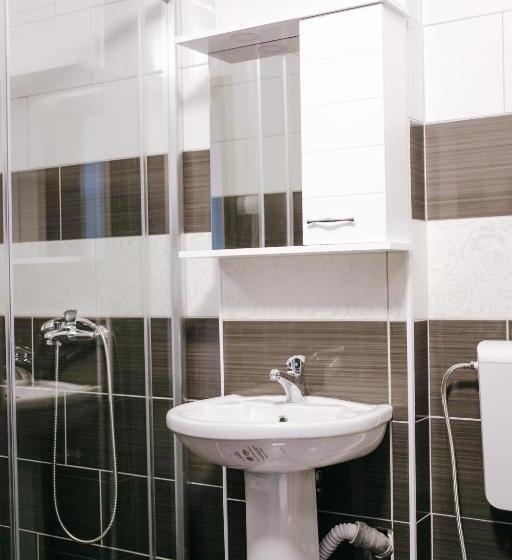 آپارتمان 1 خوابه با تراس, White & Wood