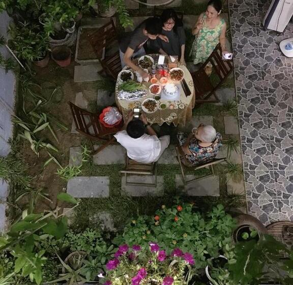 اتاق استاندارد با بالکن, Cherry Garden Homestay