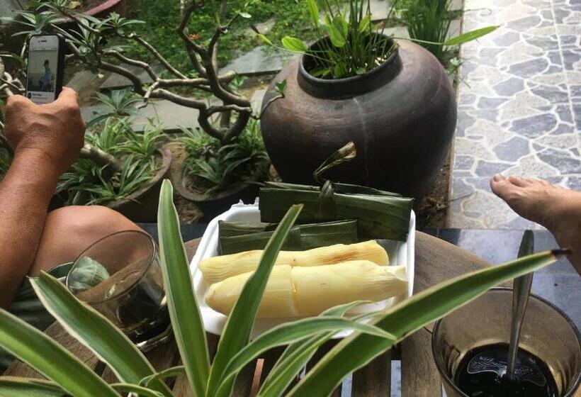 اتاق استاندارد با بالکن, Cherry Garden Homestay