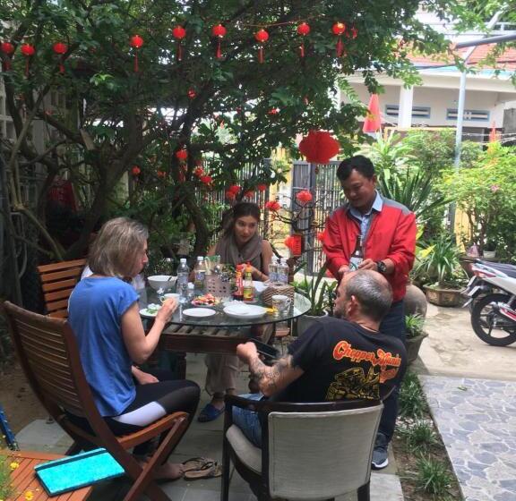 اتاق لوکس با بالکن, Cherry Garden Homestay