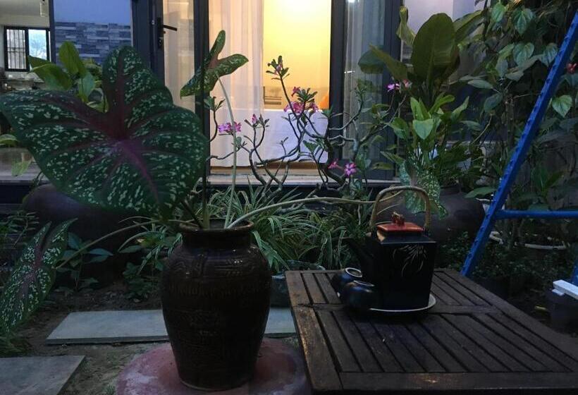 اتاق خانوادگی, Cherry Garden Homestay