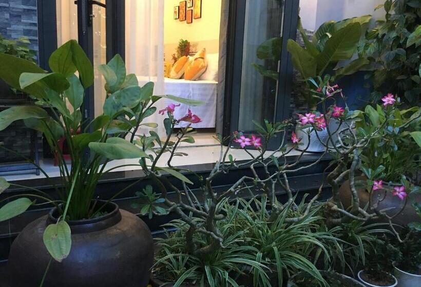 اتاق خانوادگی, Cherry Garden Homestay