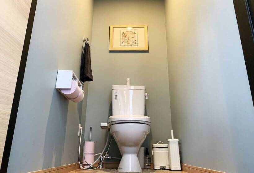 اتاق استاندارد, Cactus Inn