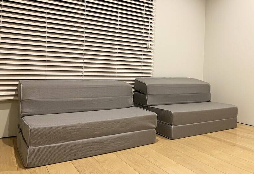 اتاق استاندارد, Cactus Inn