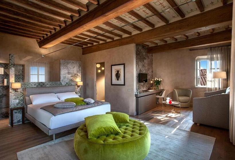 주니어 스위트 발코니, Il Cortile Di San Michele