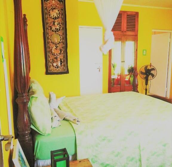 اتاق استاندارد, Toga Guest House