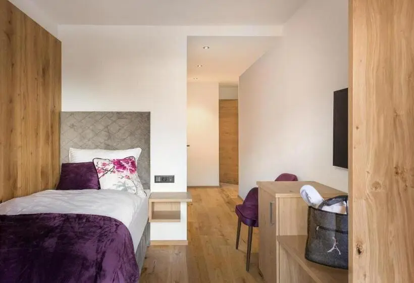 スタンダードシングルルーム, Boutiquehotel Die Alpbacherin