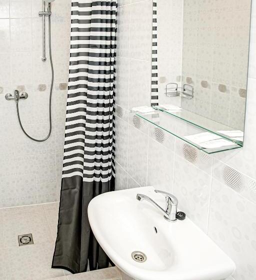 اتاق استاندارد, Everena Guest House