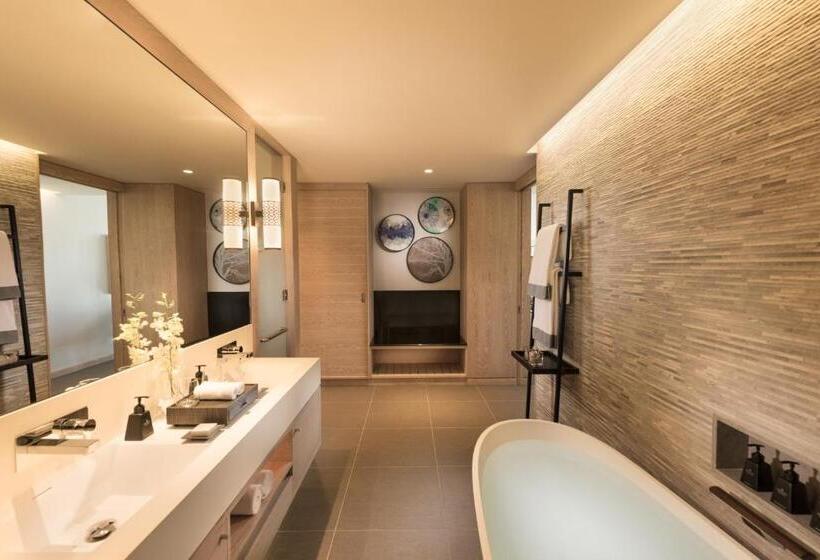 اتاق لوکس با چشمانداز دریا, Anantara Iko Mauritius Resort & Villas