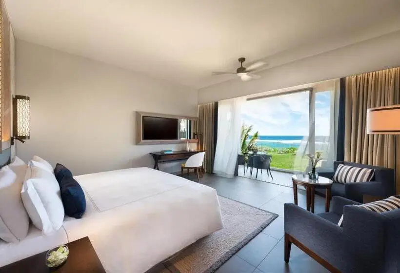 اتاق لوکس با چشم‌انداز دریا, Anantara Iko Mauritius Resort & Villas