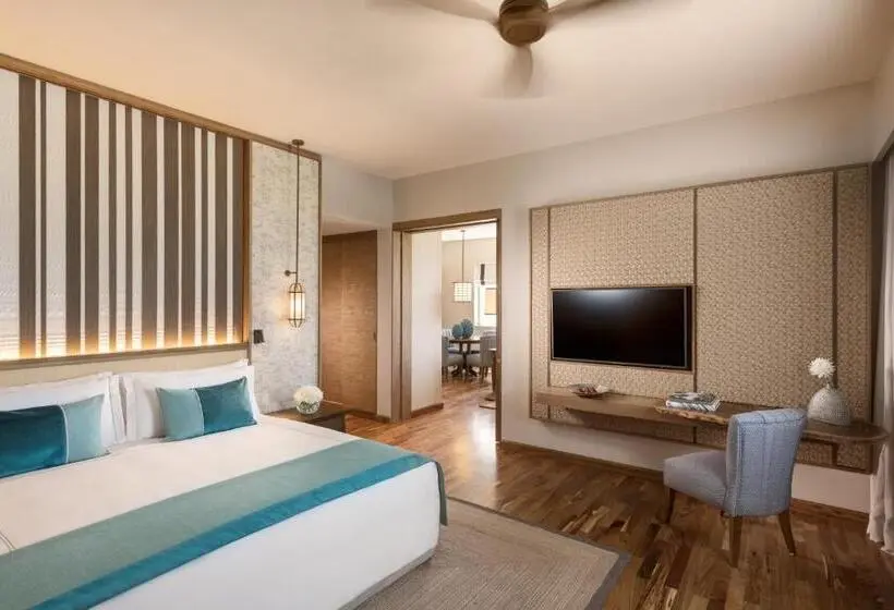 سوییت با چشم‌انداز دریا, Anantara Iko Mauritius Resort & Villas