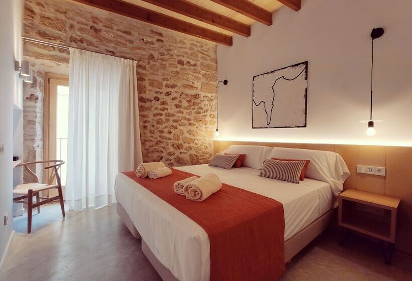 주니어 스위트, Ara Alcudia