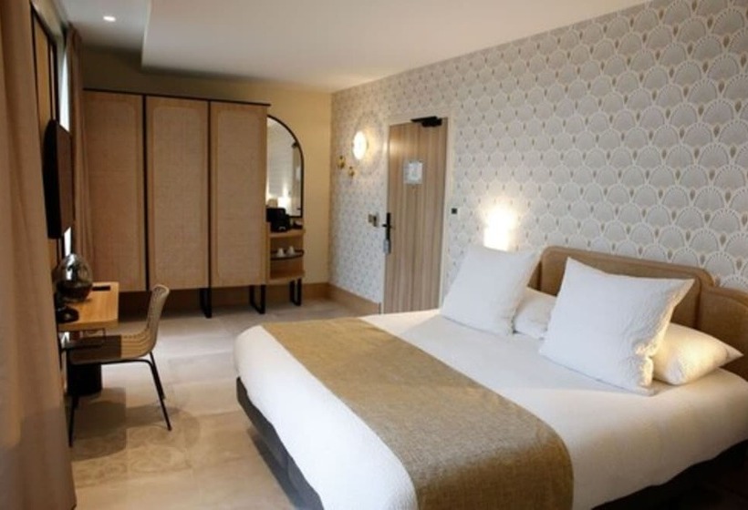 غرفة سوبيريور مطلّة علي البحر, Splendid Hôtel & Spa