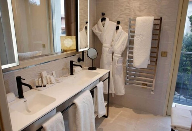 Полулюкс Вид на Море, Splendid Hôtel & Spa